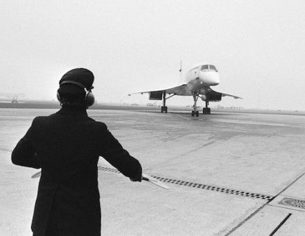 The arrival of Concorde at Schiphol Airport in the Netherlands, 27 February 1982. Nationaal Archief. Public Domain.